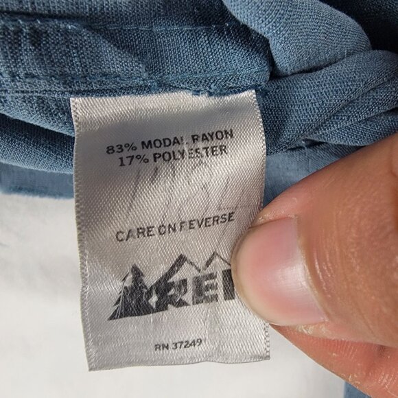 REI Mens XL Blue Short Sleeve Button Up Shirt Casual Camping Outdoor Summer - Picture 4 of 13
